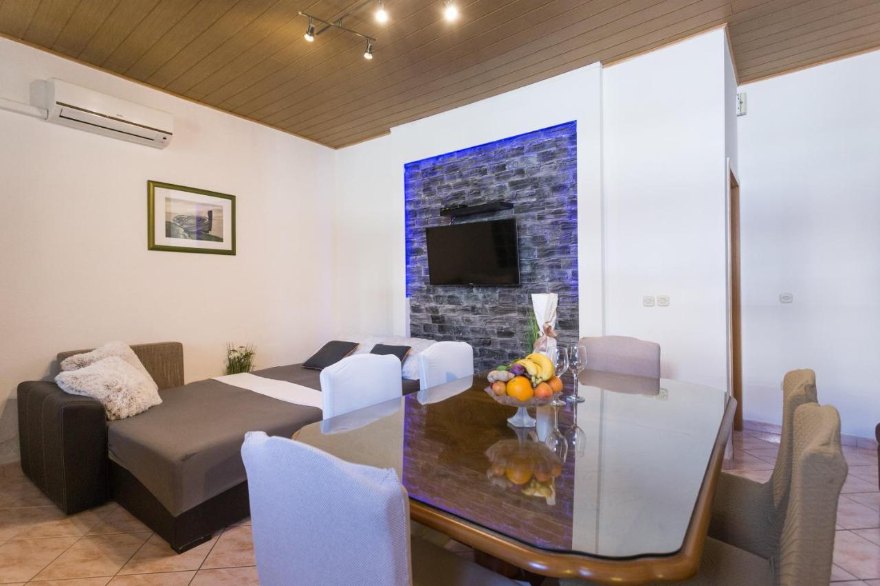 Apartman Ikar Ποντστράνα Εξωτερικό φωτογραφία